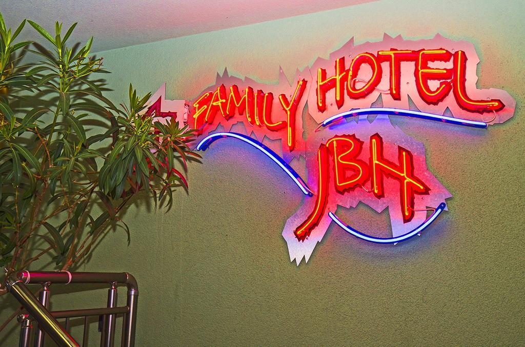 Jbh Hotel Sveti Vlas Dış mekan fotoğraf
